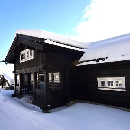 Flott Storhytte Med Perfekt Beliggenhet- Hegnavegen 23 Nyaraló